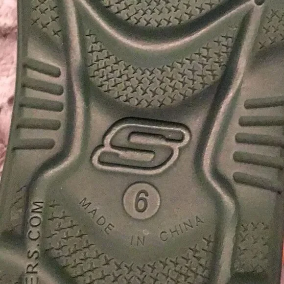 Womens’s Sketchers - Picture 6 of 6